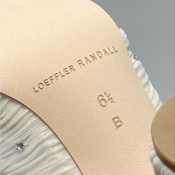 Loeffler Randall Camellia Pearl Rhinestone Bow Heel Sandals size 6.5 - Picture 13 of 13
